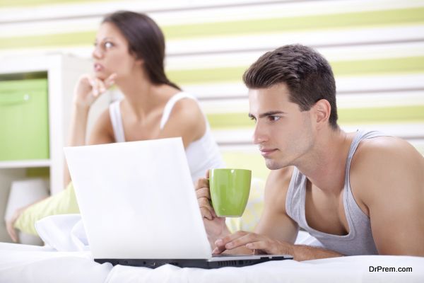 disappointed woman because he does not pay attention to her
